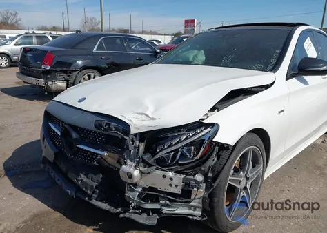 2016 Mercedes-Benz C 450 Amg 4Matic z USA, uszkodzony, nr VIN 55SWF6EB1GU126478